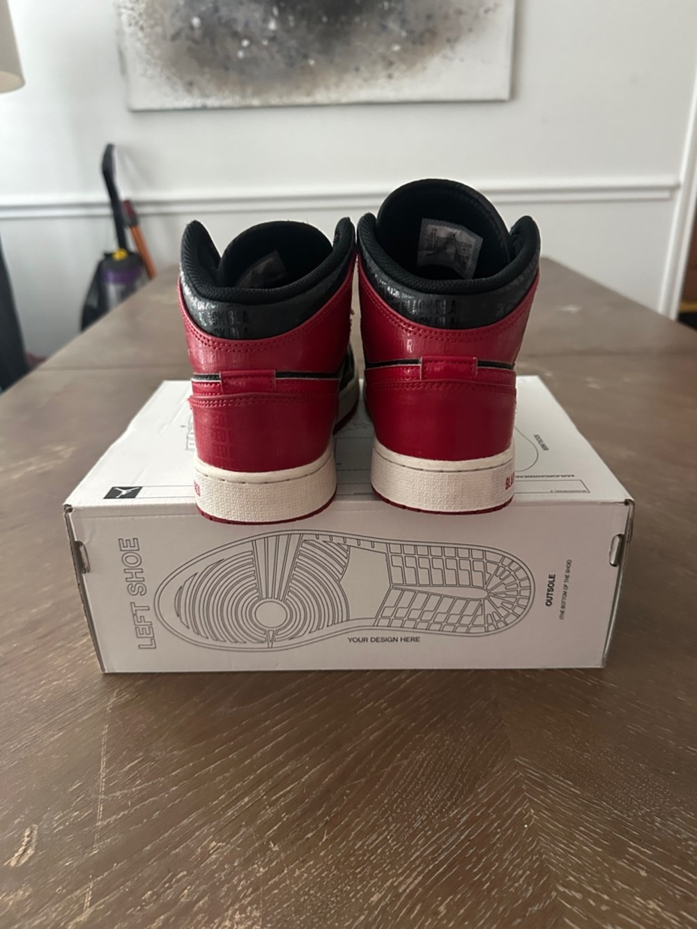 Air Jordan 1 mid SS “bred”, size 6y